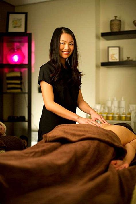 Intimate massage Erotic massage Myrnohrad